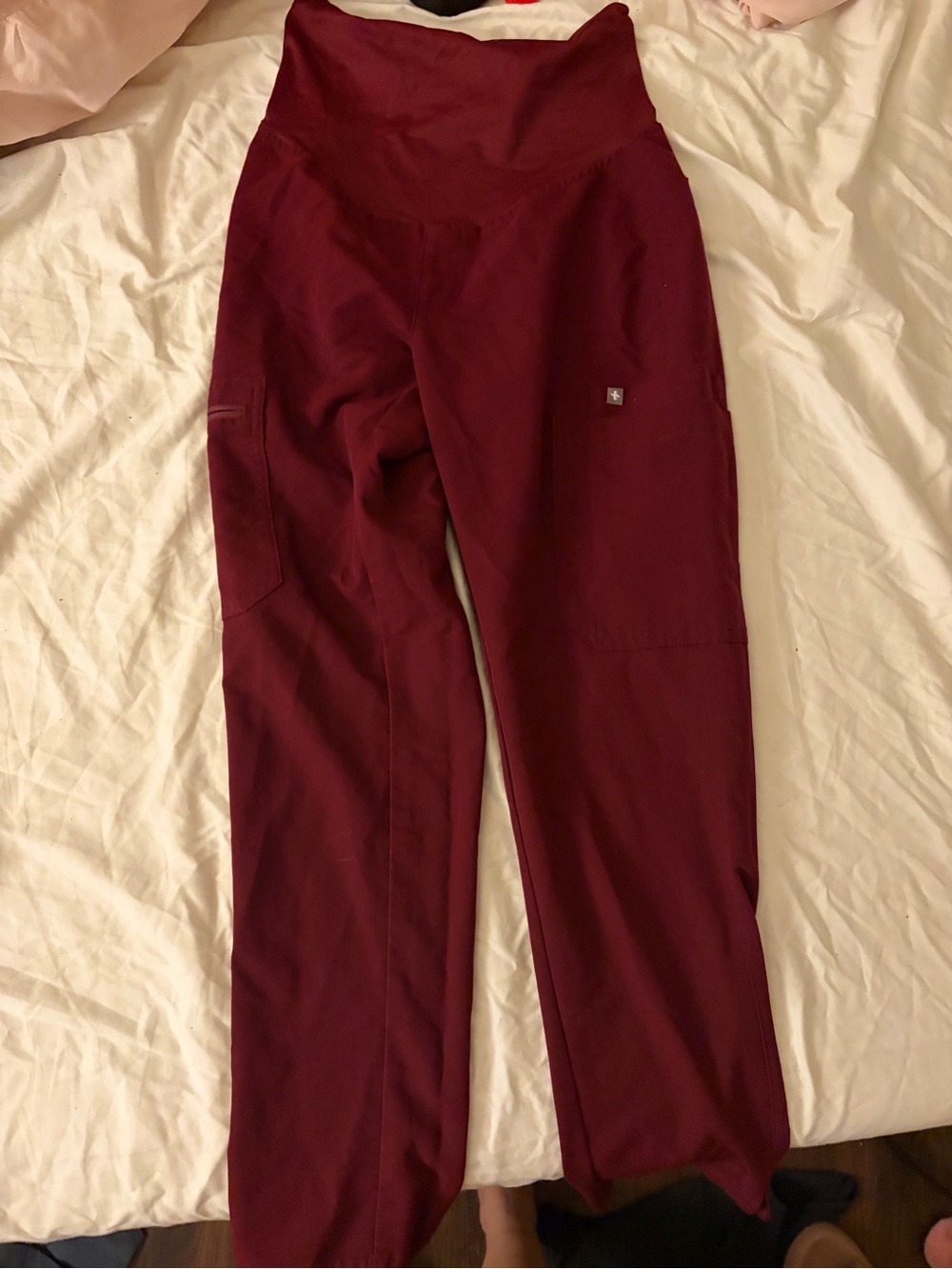 Figs Women's Maternity Scrub Pants Set in Burgundy